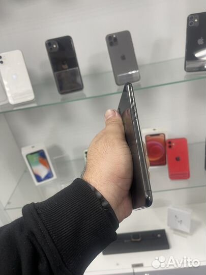 iPhone X, 64 ГБ