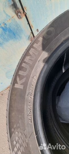 Kumho Ecsta HS51 215/55 R17 V