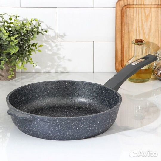 Сковорода «Гранит», d26 см, пластиковая ручка, ант