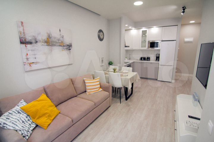2-к. квартира, 50 м², 1/3 эт.