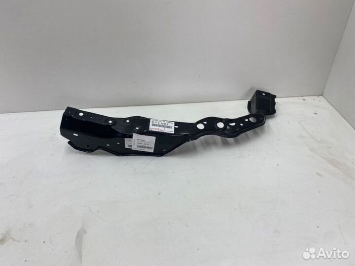 Суппорт фары передний левый Toyota Land Cruiser