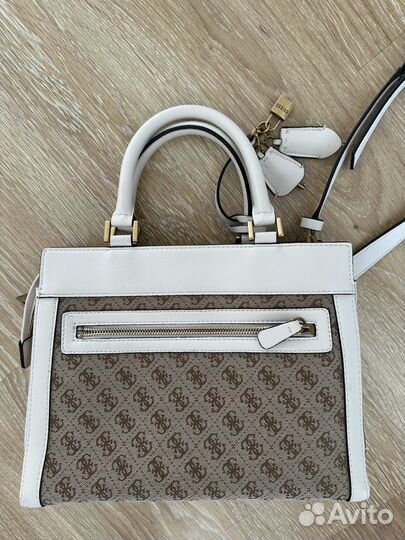 Сумка guess