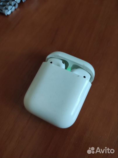 Airpods 2