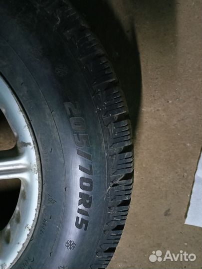 Joyroad Winter RX818 205/70 R15 96T