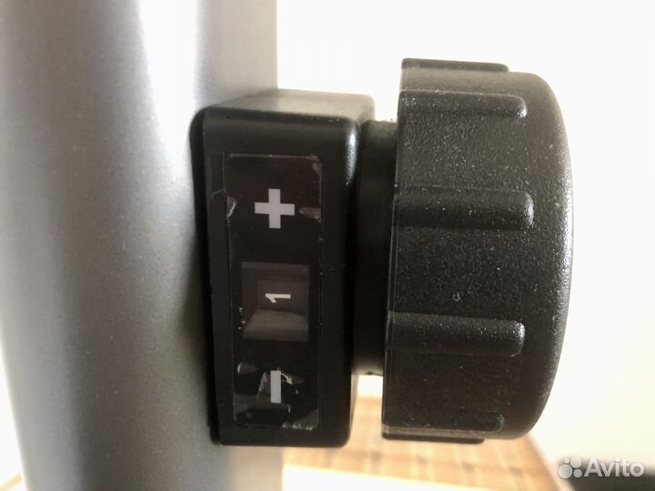 Велотренажер Carbon U407