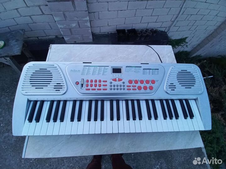 Синтезатор