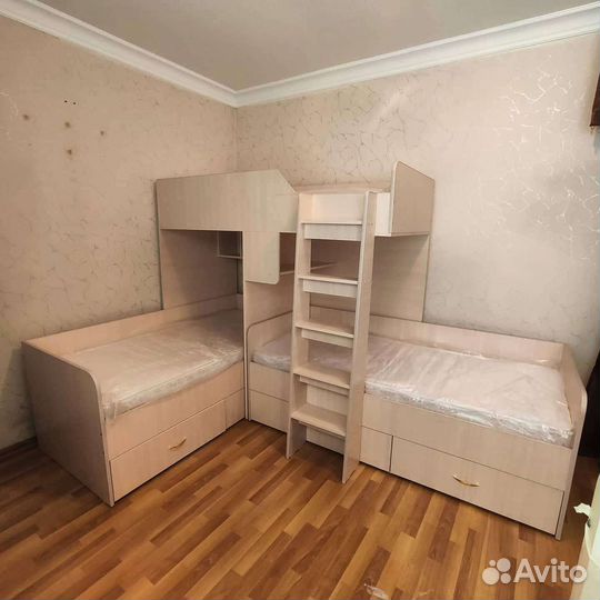 Кровать 3 ярусный