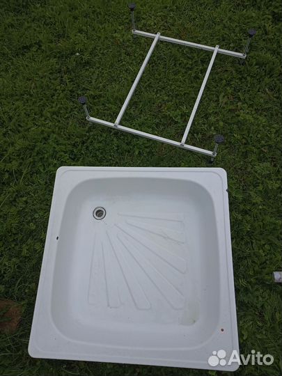 Душевой поддон