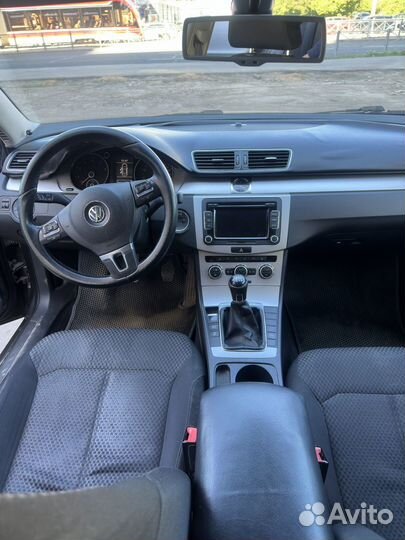 Volkswagen Passat 1.4 МТ, 2012, 293 000 км