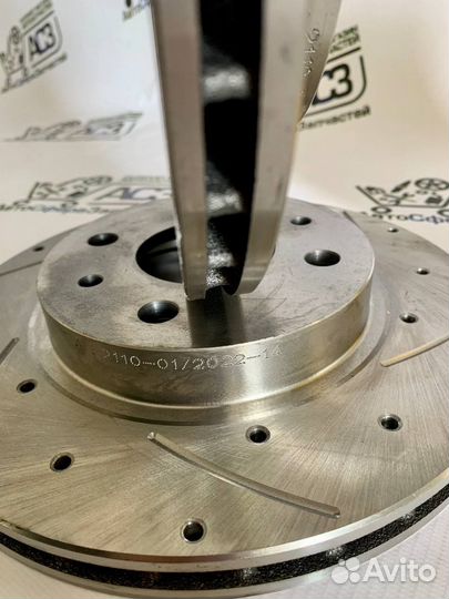 Тормозные передние диски спорт r13 на Лада Ваз