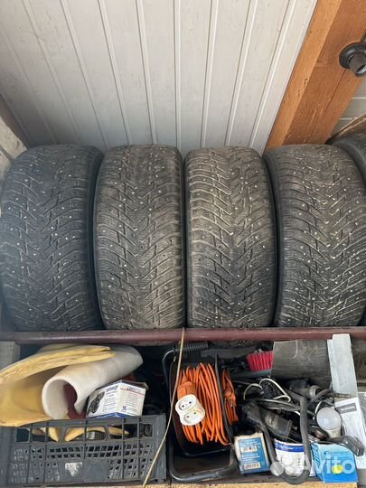 Nokian Tyres Hakkapeliitta 8 235/55 R17 103