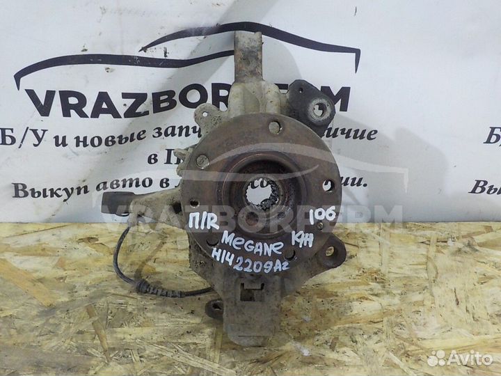 Кулак поворотный передний правый Renault Megane