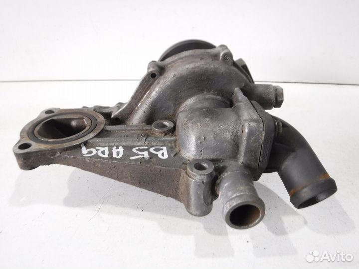 Насос водяной (помпа) VW Passat B5