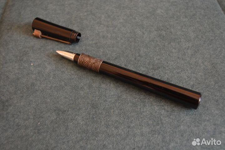 Перьевая ручка Waterman Serenite