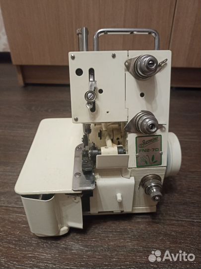 Оверлок jasmine FN2-7D