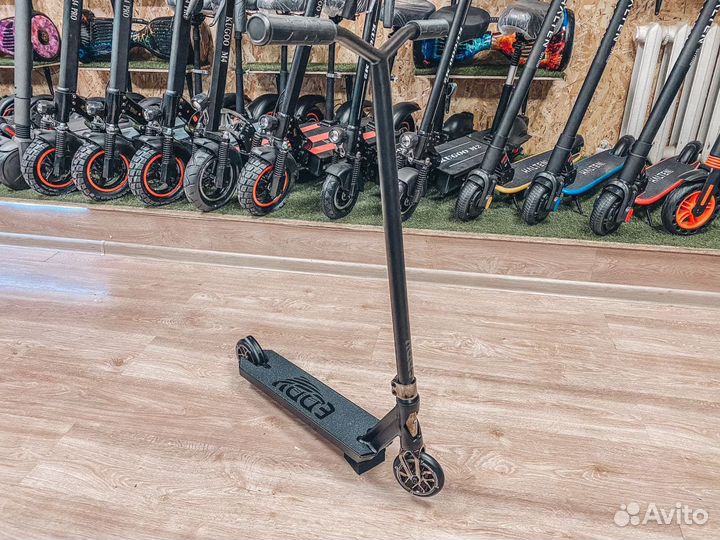 Трюковой самокат