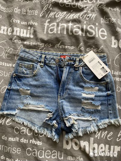 Шорты джинсовые