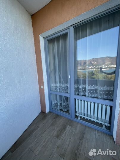 Балконный блок с дверью