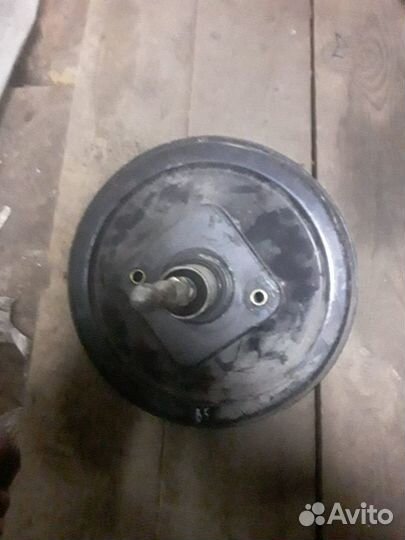 Вакумный усилитель тормозов Volkswagen Passat b5