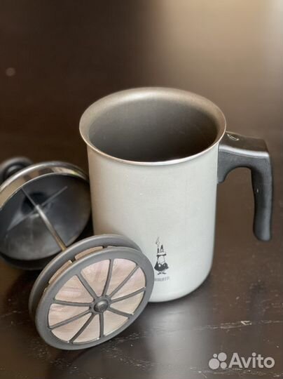 Bialetti капучинатор (вспениватель молока)