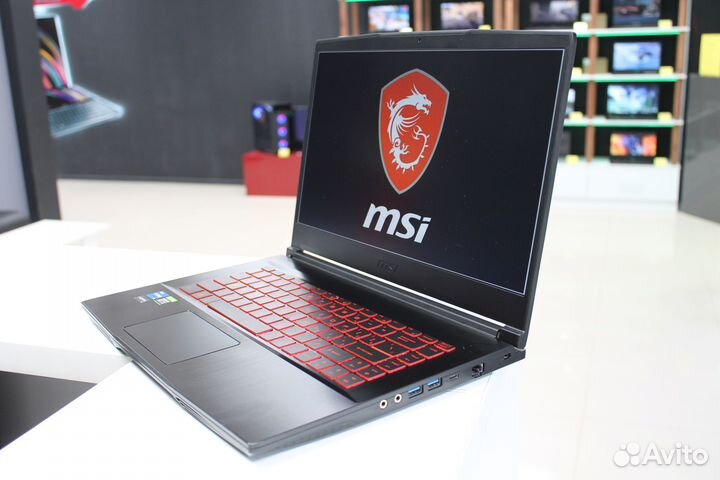 Игровой ноутбук MSI GF63 Thin 11UC