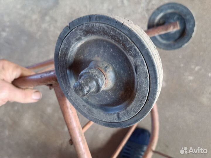 Тележка хозяйственная на колесах