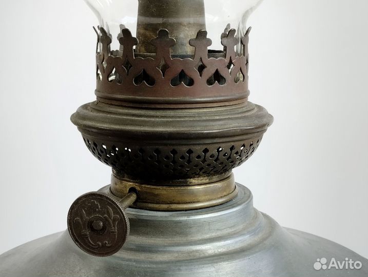 Настольная антикварная лампа керосиновая старинная