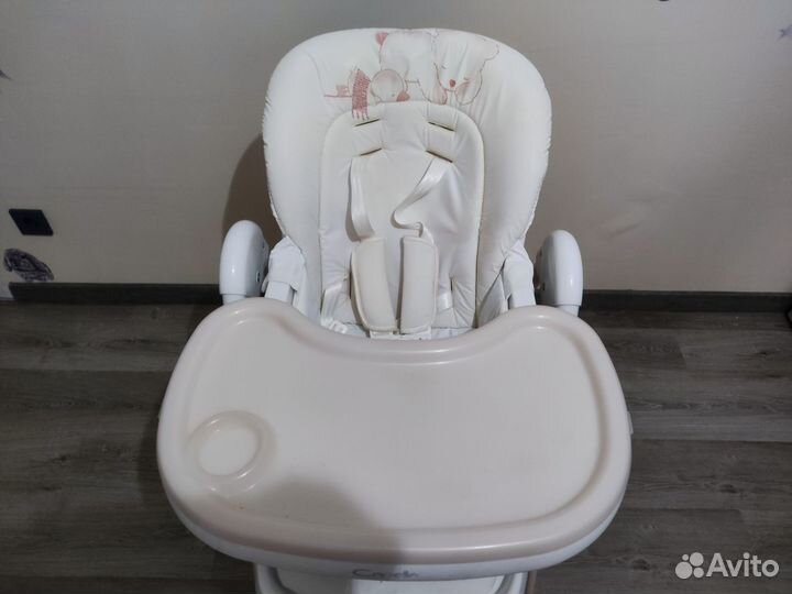 Стульчик для кормления capella
