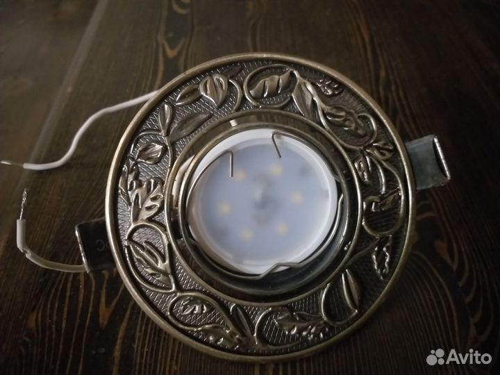 Встраиваемые светильники