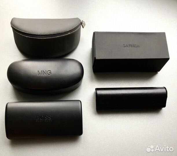 Футляры для очков