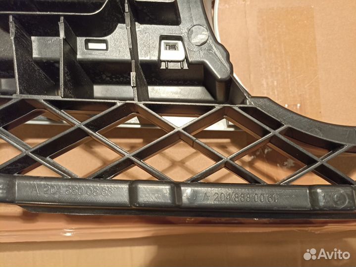 Решетка радиатора mersedes glk