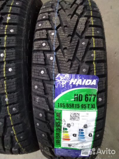 Yokohama Bluearth ES32 215/55 R16