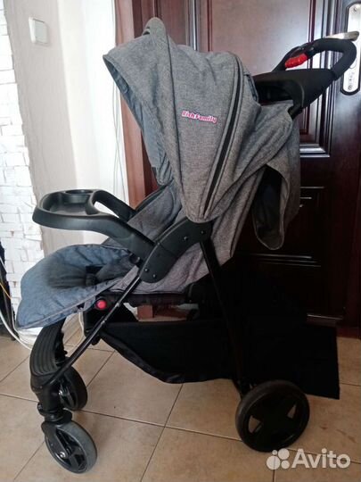 Прогулочная коляска