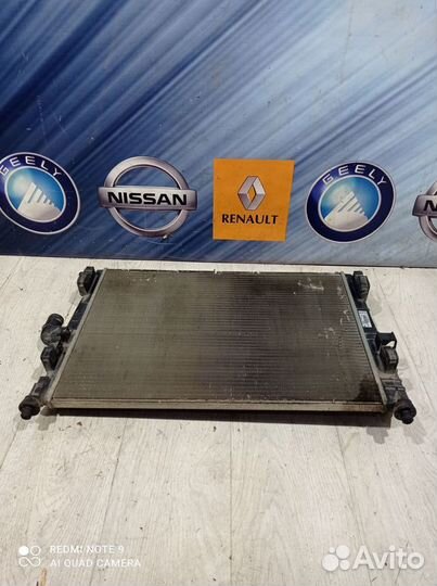 Радиатор охлаждения двигателя основной LADA largus