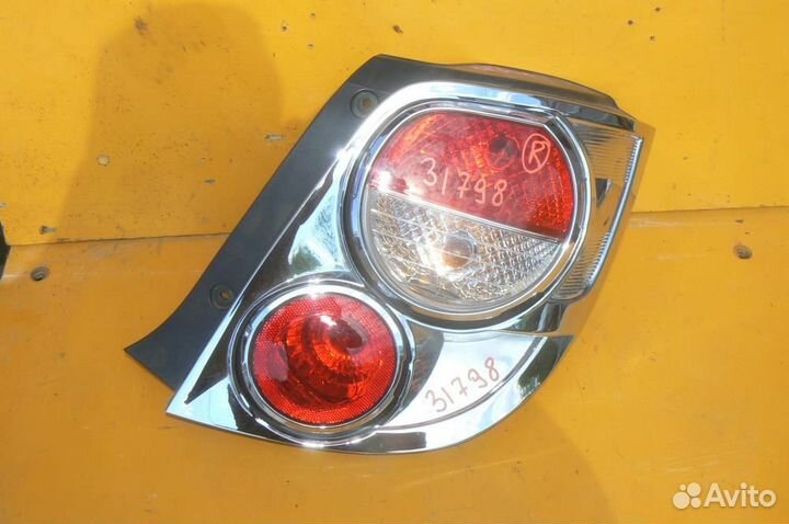 Фонарь прав. (стоп) Chevrolet/ Aveo,Sonic/ T300/ 1