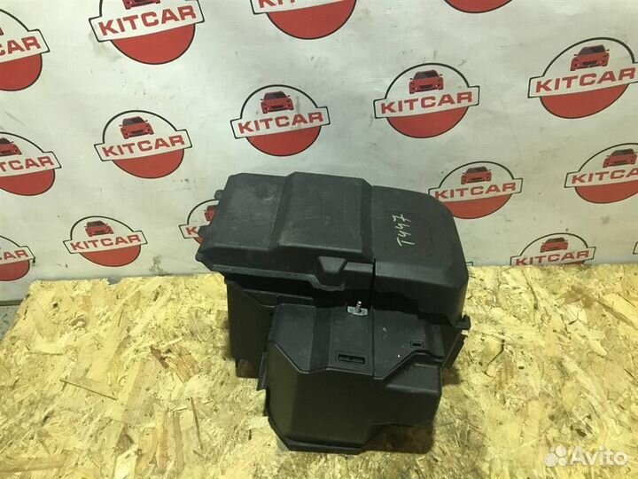 Короб акб Ford Focus 2