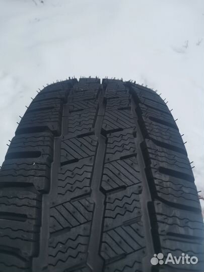 Michelin Agilis Alpin 235/65 R16