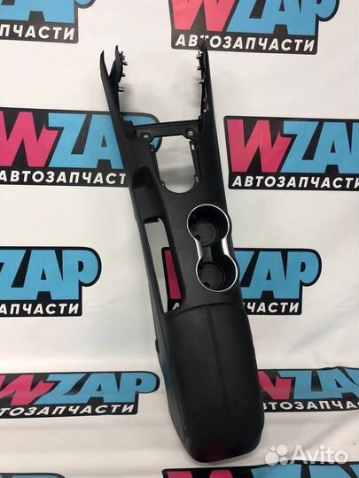 Консоль салона Ford Mustang 6 S550 рест. 2019