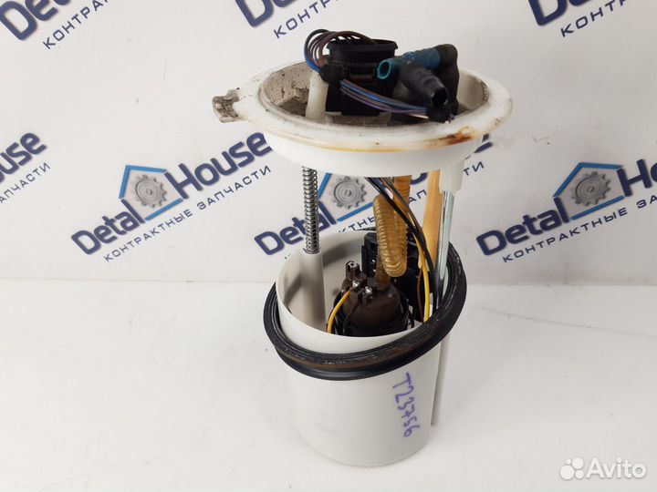 Топливный насос Skoda Octavia A5 FL 1.6 BSE 2011