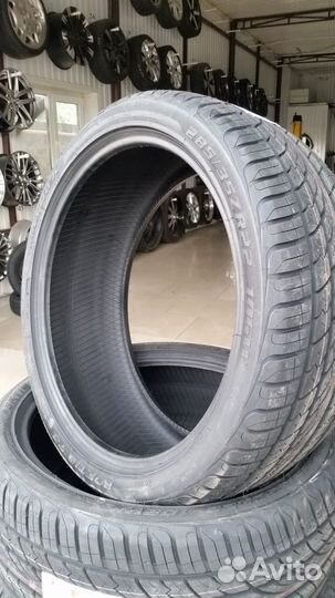 Maxtrek Fortis T5 285/35 R22