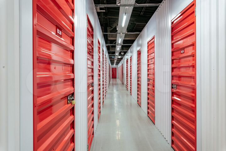 Аренда склада бокса площадью 13 м² в Москве