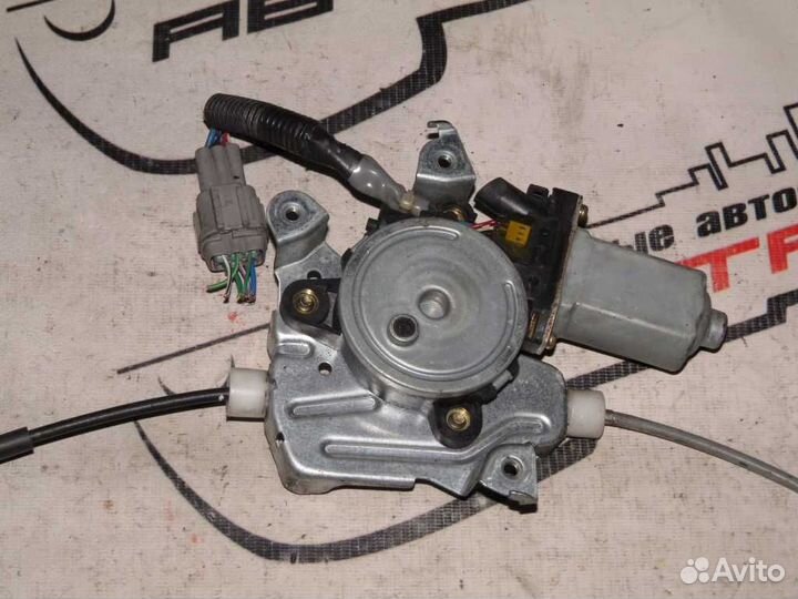 Стеклоподъемник nissan bassara presage HU30 JHU30 JNU30 jtnu30 JTU30 JU30 jvnu30 JVU30 MU30 NU30 TNU