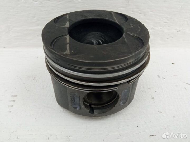 Поршень Mercedes-Benz Vito W639 OM646 2005