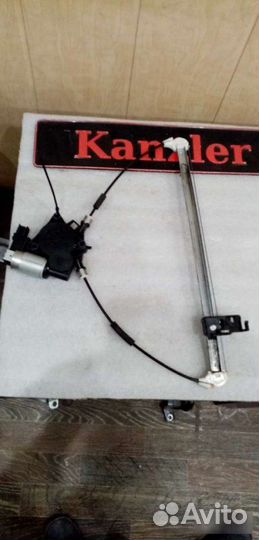 Стеклоподъемник левый левый Mazda 3 BK