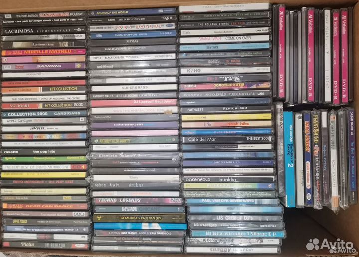 Музыкальные cd диски. V-Z