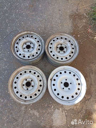 Диски штампованные газ Волга