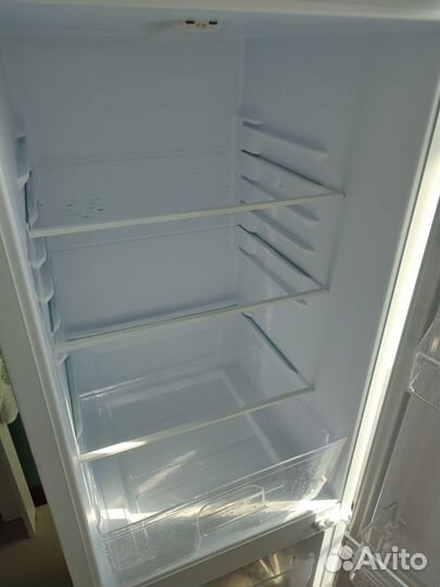 Холодильник б/у