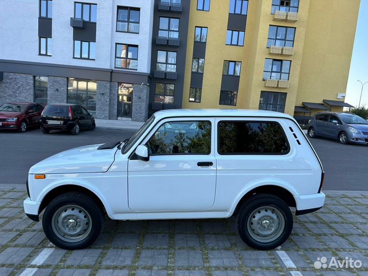 LADA 4x4 (Нива) 1.7 МТ, 2013, 145 000 км