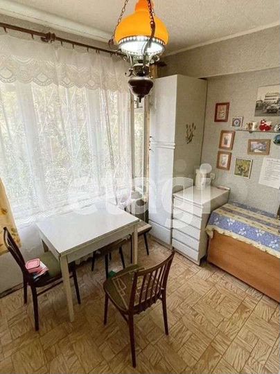 2-к. квартира, 60 м², 1/5 эт.