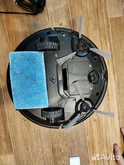 Моющий робот пылесос pioner